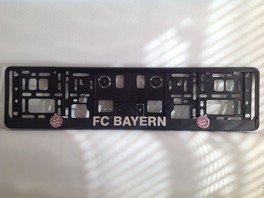 FC BAYERN 3D podložky pod ŠPZ,  držiaky na TEČ s nápisom 3D Land Rover Range Rover Sport