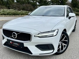 Volvo V60 T6 Recharge 340PS AT8 AWD MOMENTUM